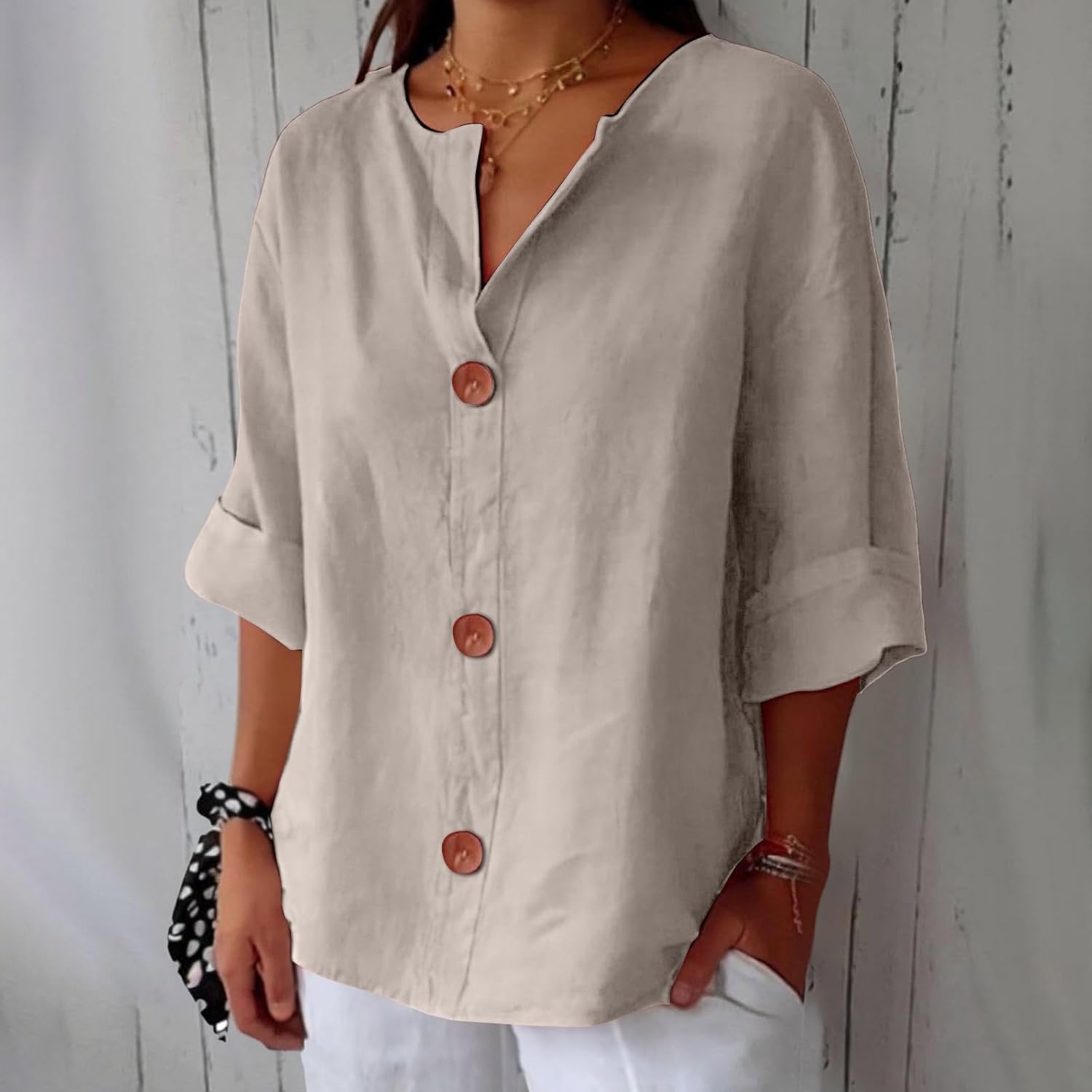 Julia | Loose-fitting Elegant Blouse