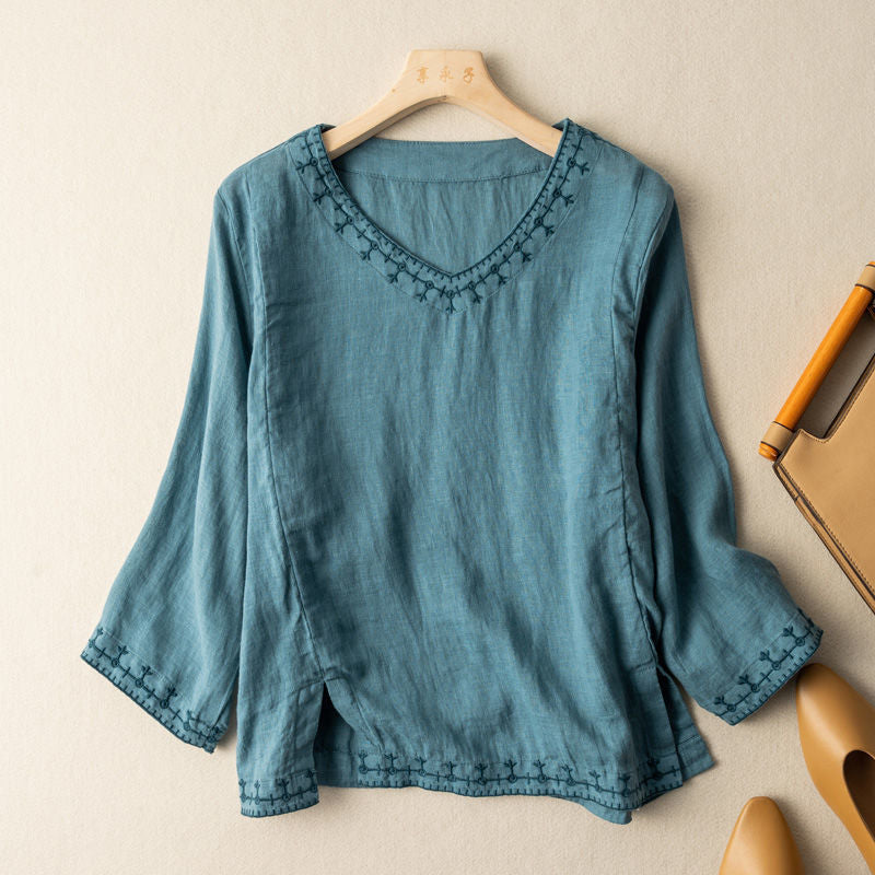 Mary | Pattern V-Neck Blouse