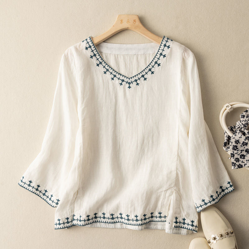 Mary | Pattern V-Neck Blouse